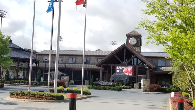 are dogs allowed at tryon international equestrian center