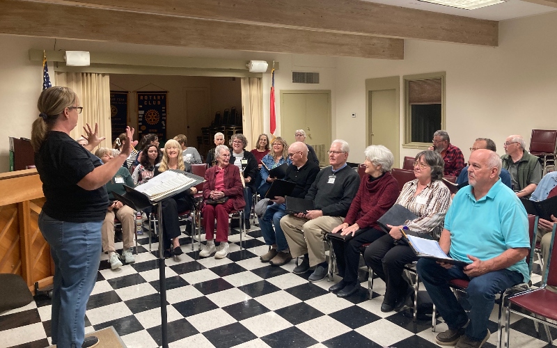 Community Chorus gears up for annual performance on Dec. 14